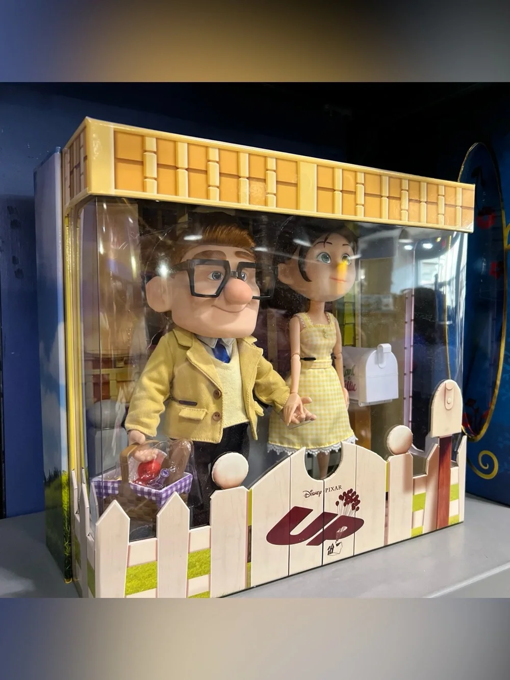 Disney Parks Pixar Up 15th Anniversary Ellie & Carl Limited Edition Doll Set New